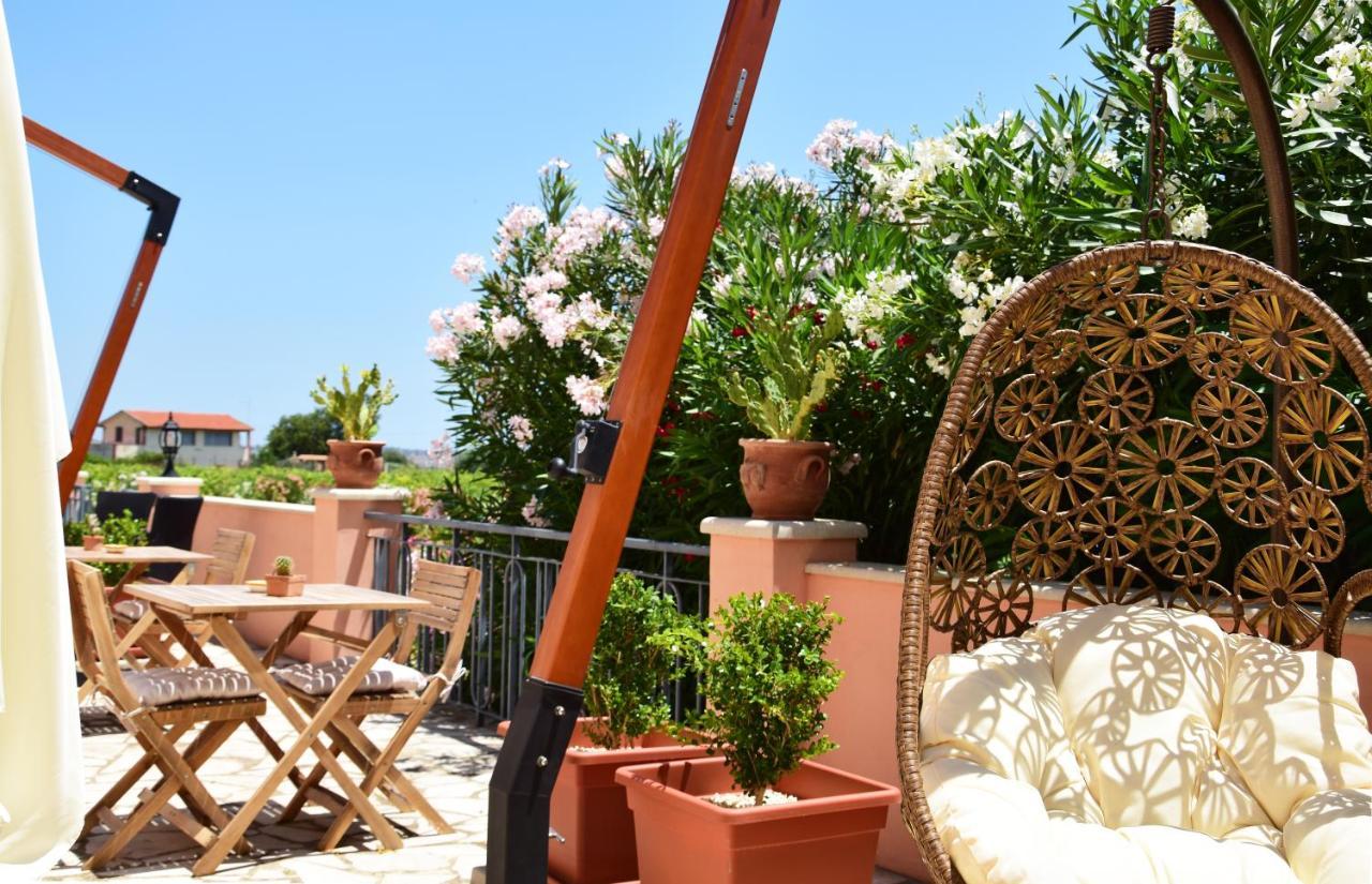 シラクーサ Antico Casale Benali Bed & Breakfast エクステリア 写真